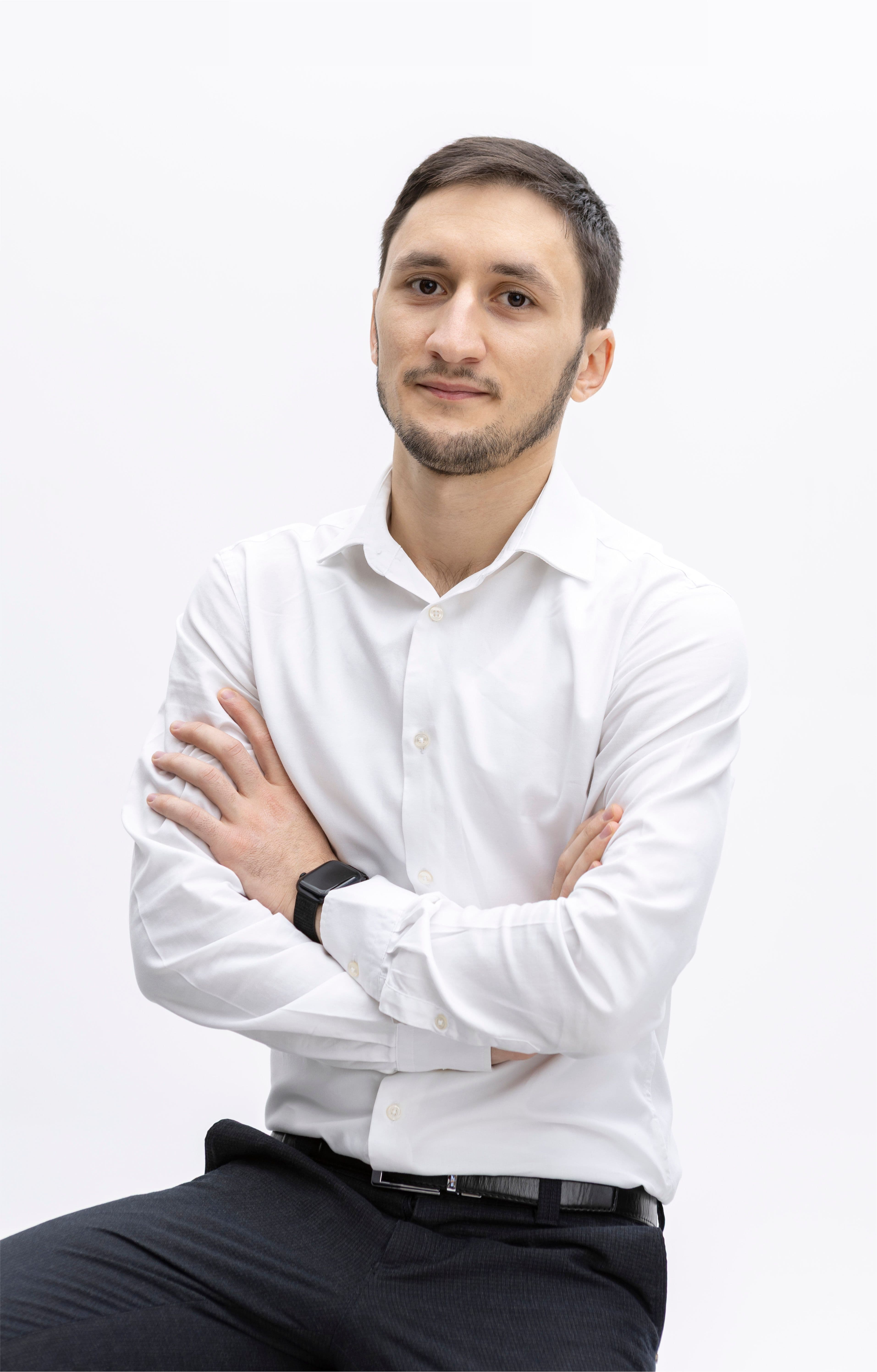 Սերոբ Սահակյան